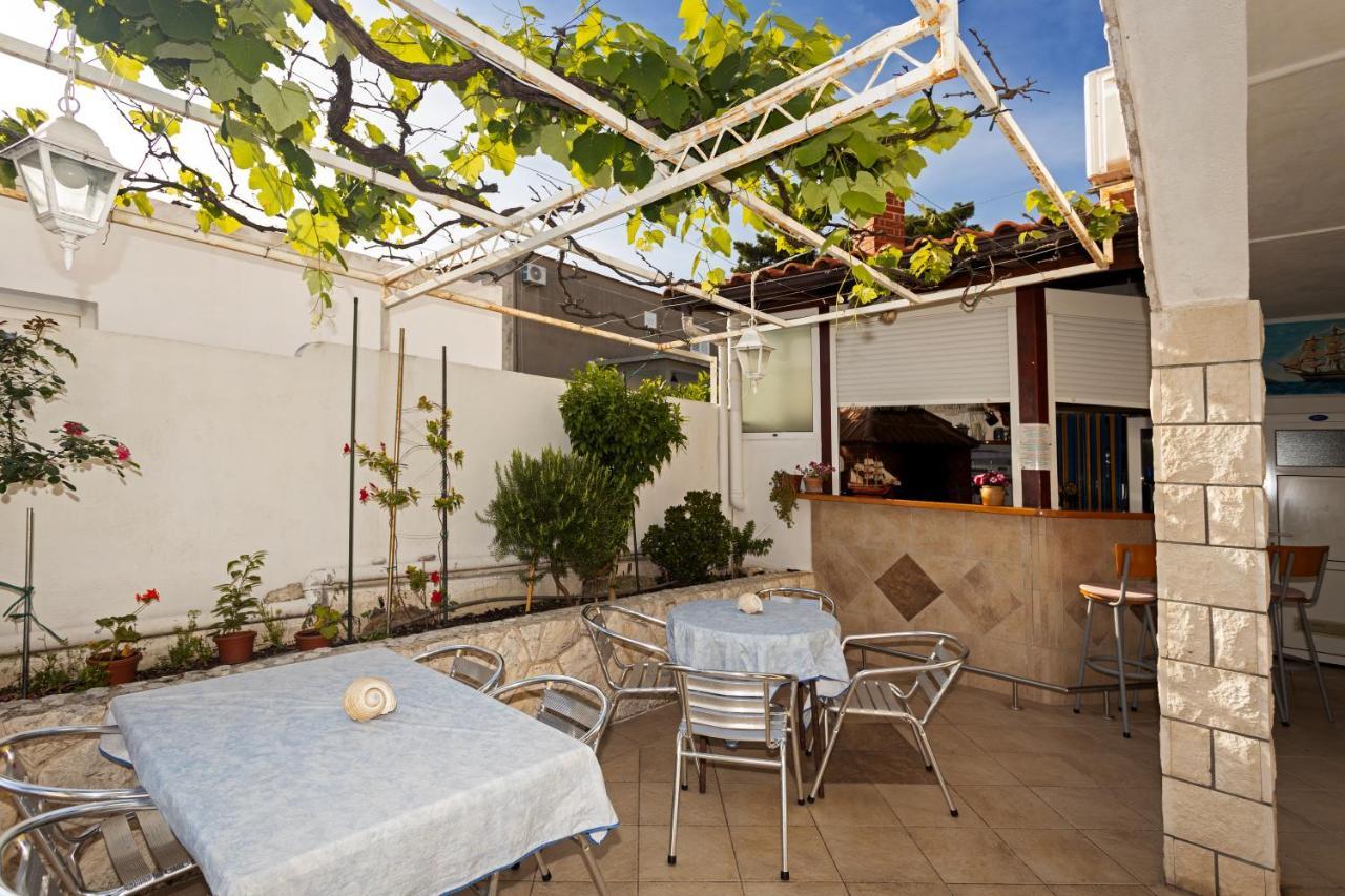 חוואר Balic Apartments - Zf Hvar מראה חיצוני תמונה