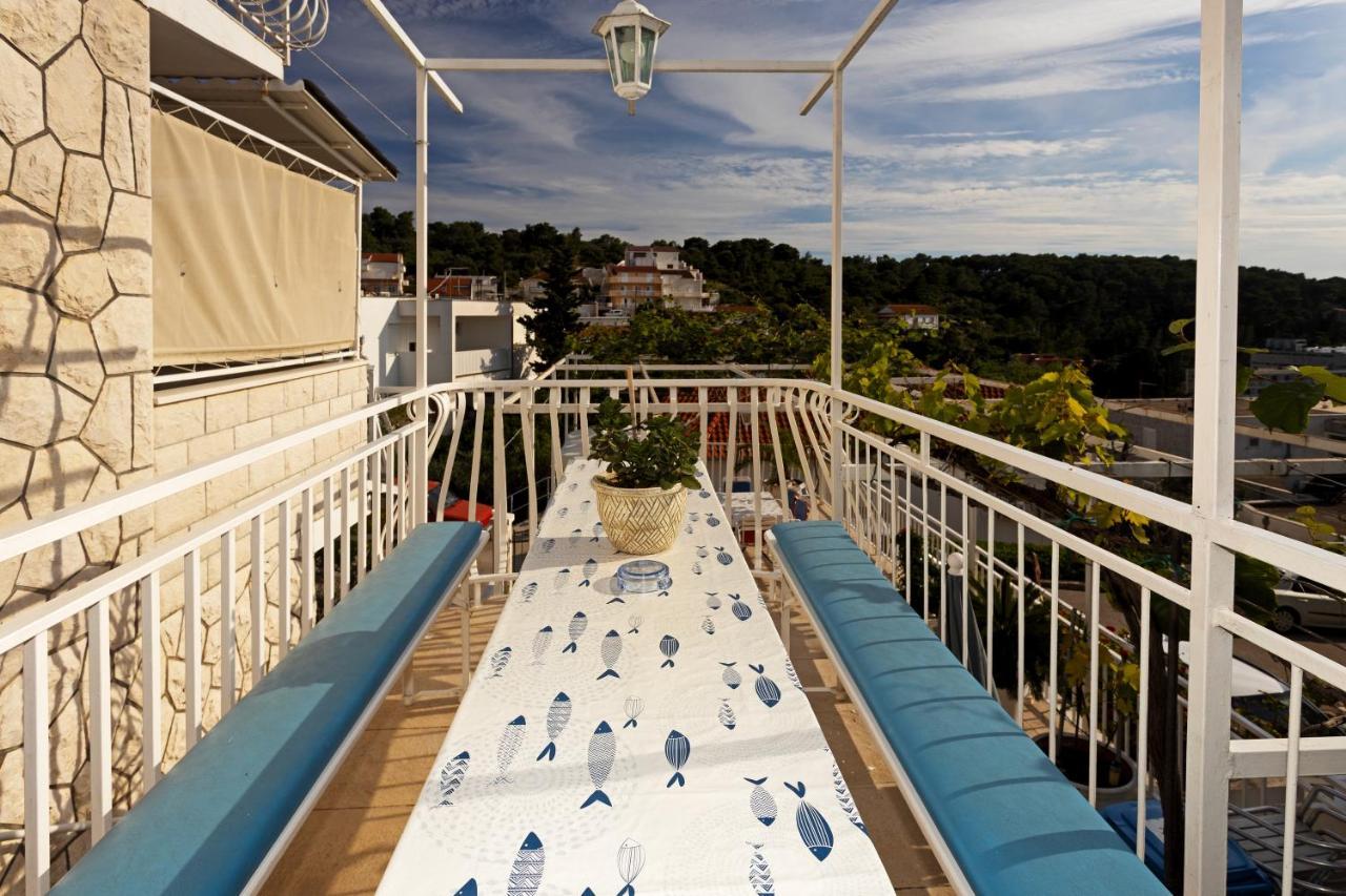 חוואר Balic Apartments - Zf Hvar מראה חיצוני תמונה