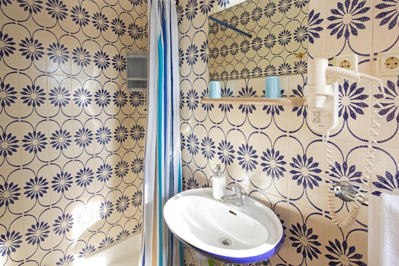 חוואר Balic Apartments - Zf Hvar מראה חיצוני תמונה