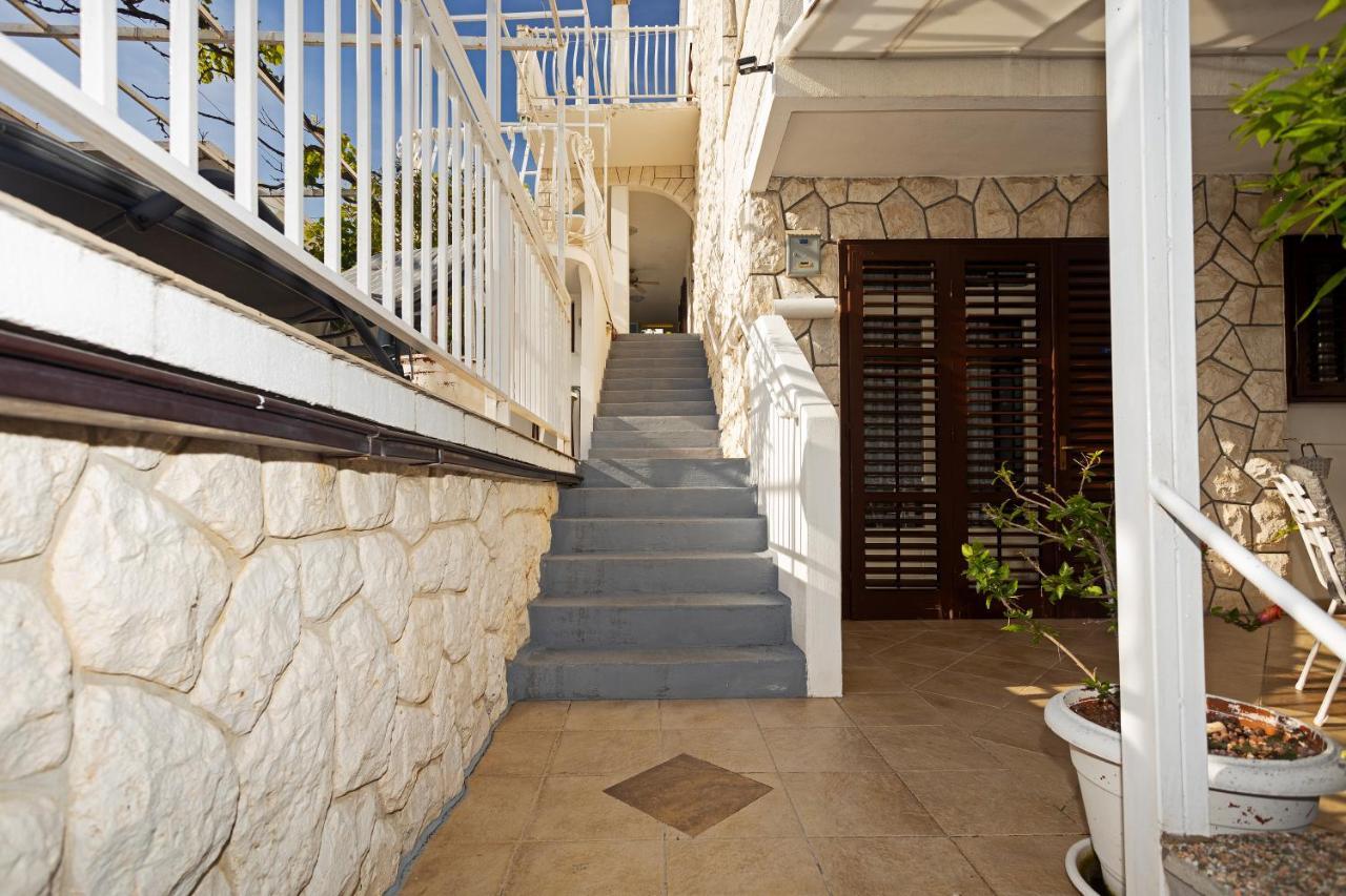 חוואר Balic Apartments - Zf Hvar מראה חיצוני תמונה
