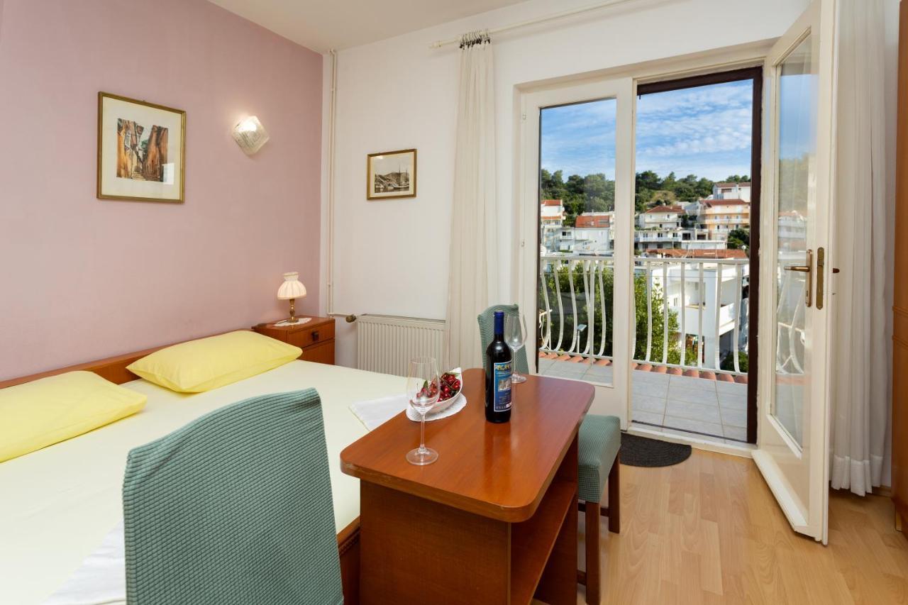 חוואר Balic Apartments - Zf Hvar מראה חיצוני תמונה