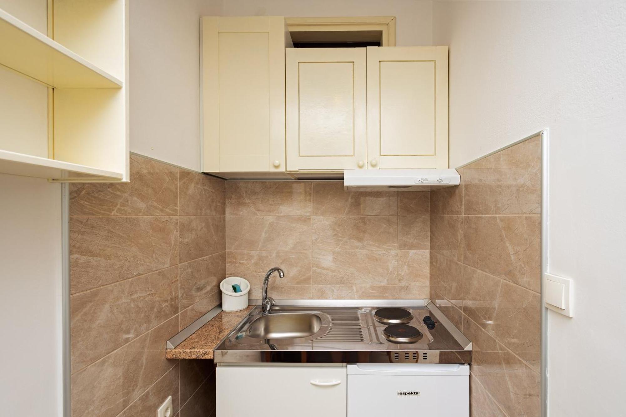 חוואר Balic Apartments - Zf Hvar מראה חיצוני תמונה