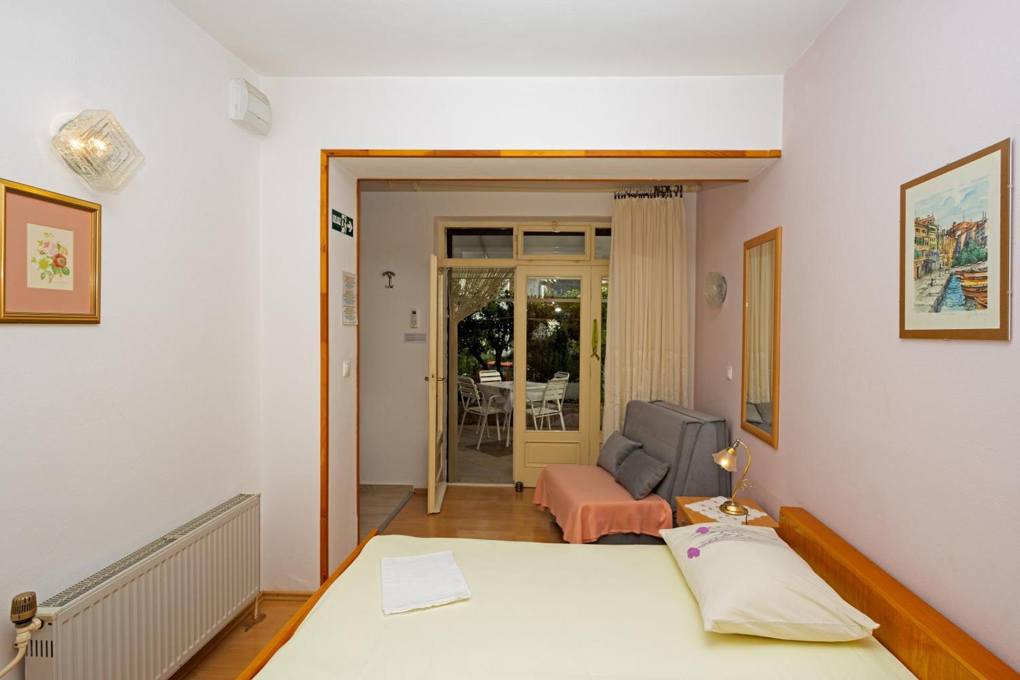חוואר Balic Apartments - Zf Hvar מראה חיצוני תמונה